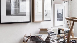 关于墙面装饰架